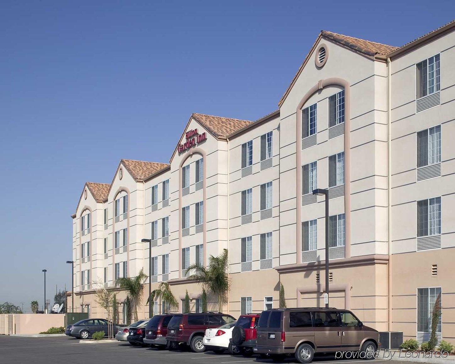 Hilton Garden Inn Bakersfield Buitenkant foto